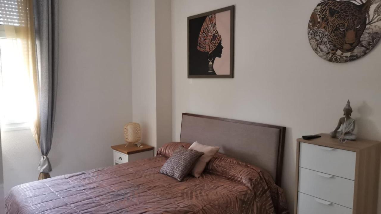 Appartement Duplex De Lujo En La Playa , Jacuzzy, Piscina, Chimenea Y Padel Benalmádena